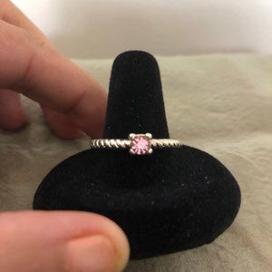 3/$25 ** Avon light purple stone ring size 10